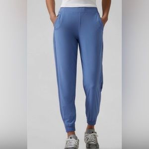 Athleta Brooklyn Jogger, no tags but Brand New, never worn.